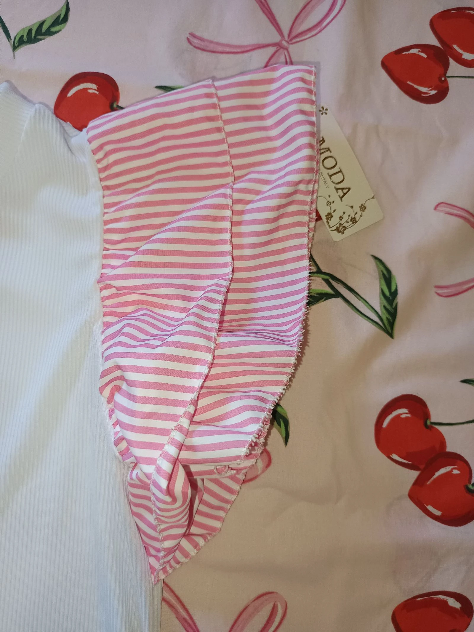 Camiseta canelada com babados rosa MODA / T-Shirt com babados rosa / Top com babados canelado – photo 3